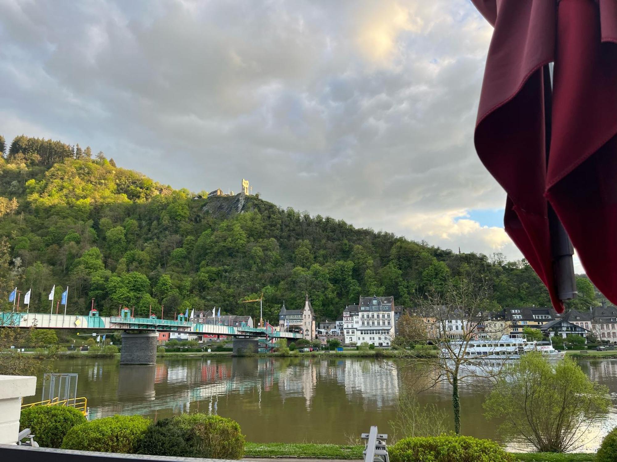 Vis-A-Vis Apartments Traben-Trarbach Kültér fotó